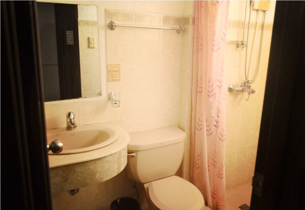 Vive Hotel 마카티 외부 사진
