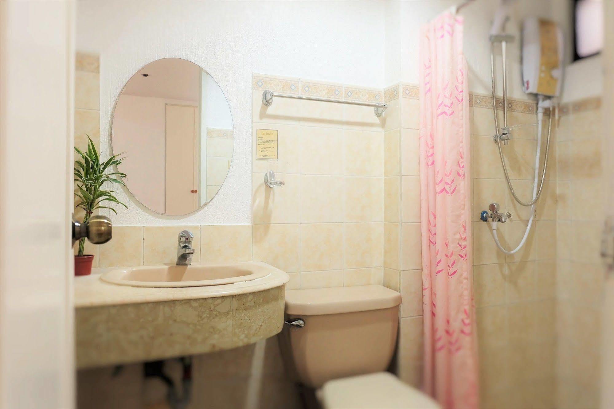 Vive Hotel 마카티 외부 사진